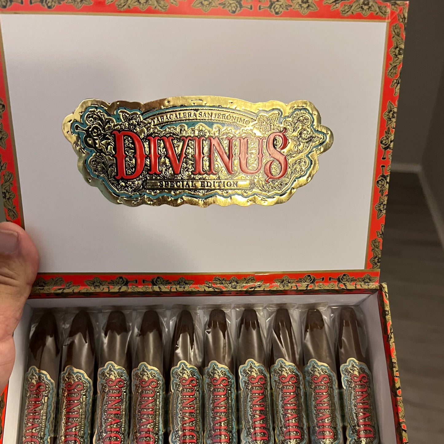 Divinus - Sumatra